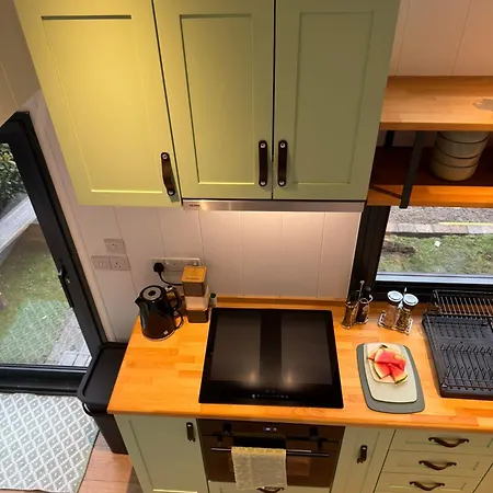 Old Mill Tiny Homes Apartament